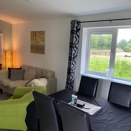 Gooig Getaway Apartment